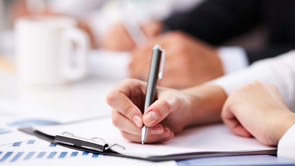 How to Write Better Self Performance Reviews with Examples